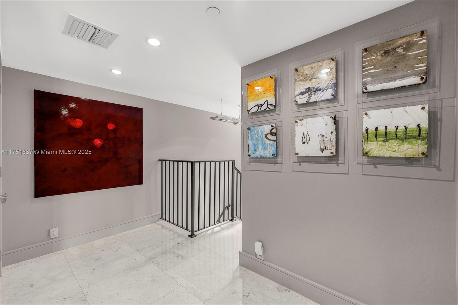 1541 Brickell Ave # T301