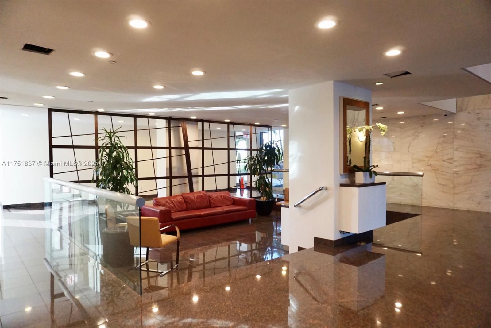 1541 Brickell Ave # T301
