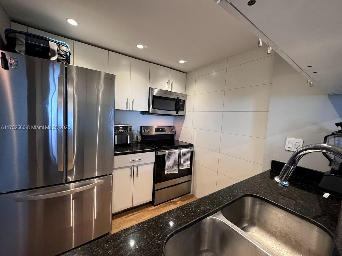800 N Miami Ave Unit: E-1008