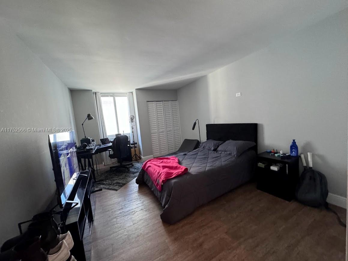 800 N Miami Ave Unit: E-1008