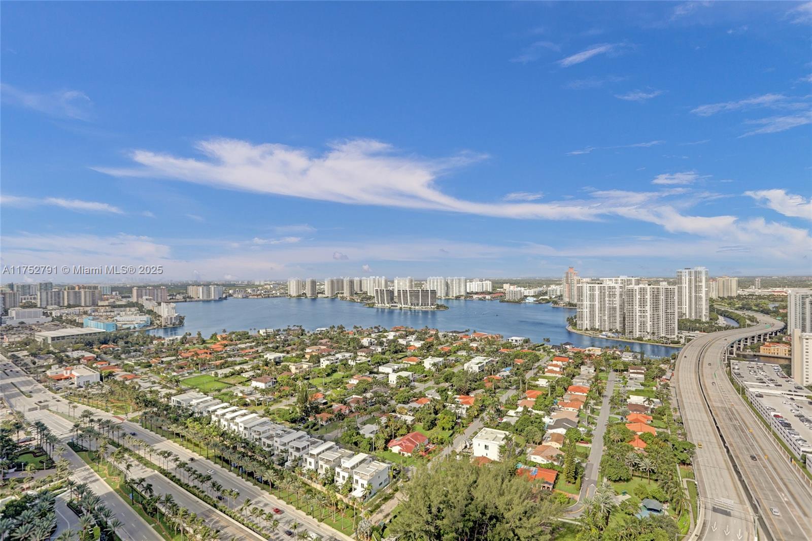 19111 Collins Ave Unit: PH4