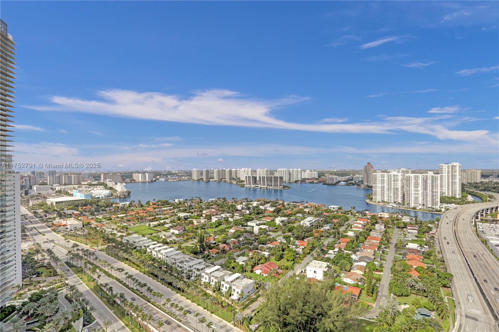 19111 Collins Ave Unit: PH4