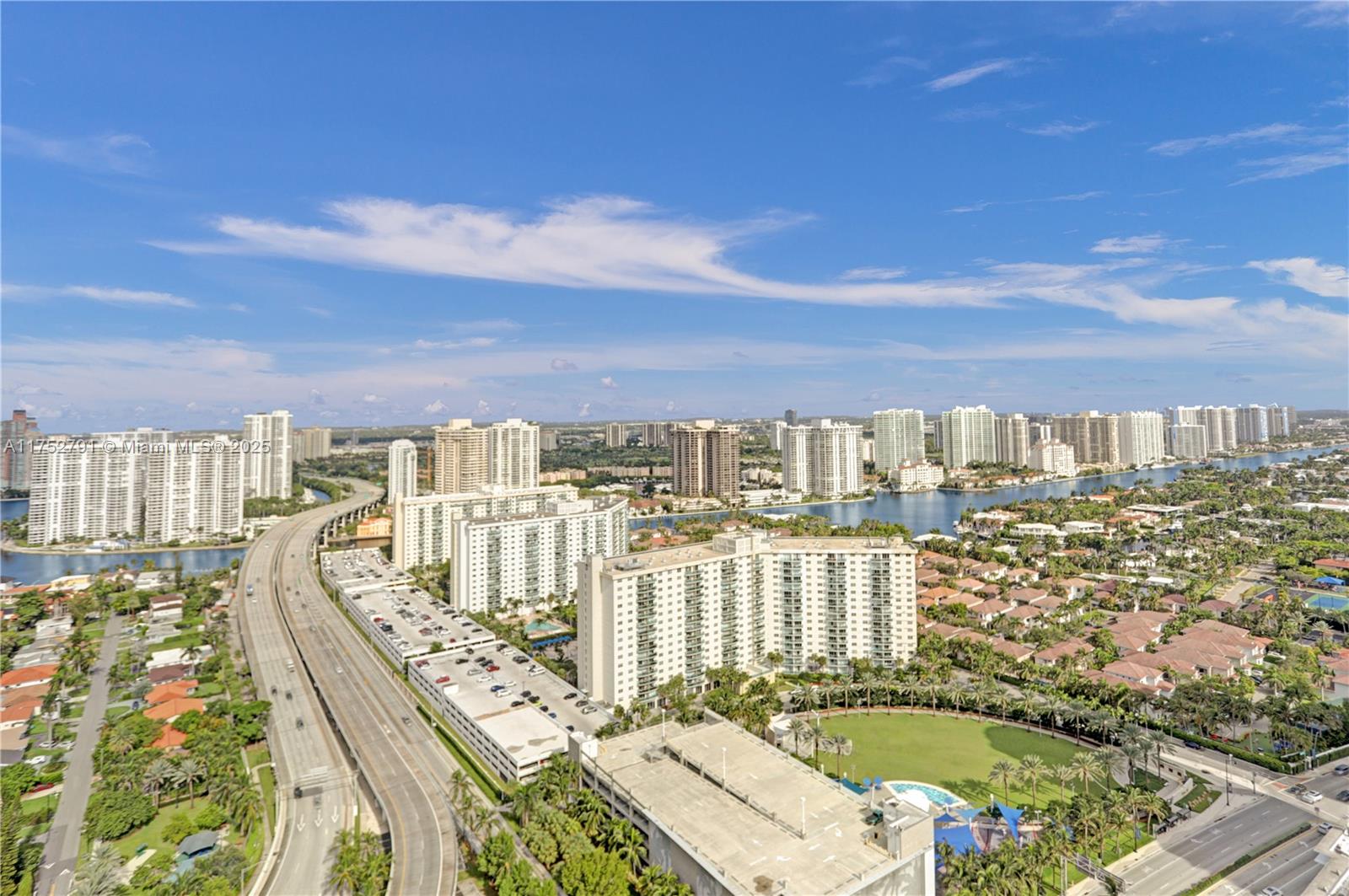 19111 Collins Ave Unit: PH4