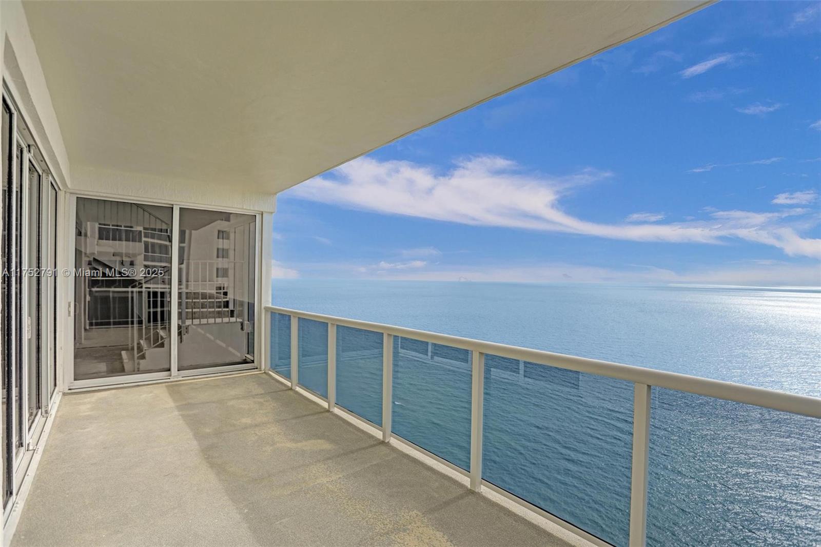19111 Collins Ave Unit: PH4