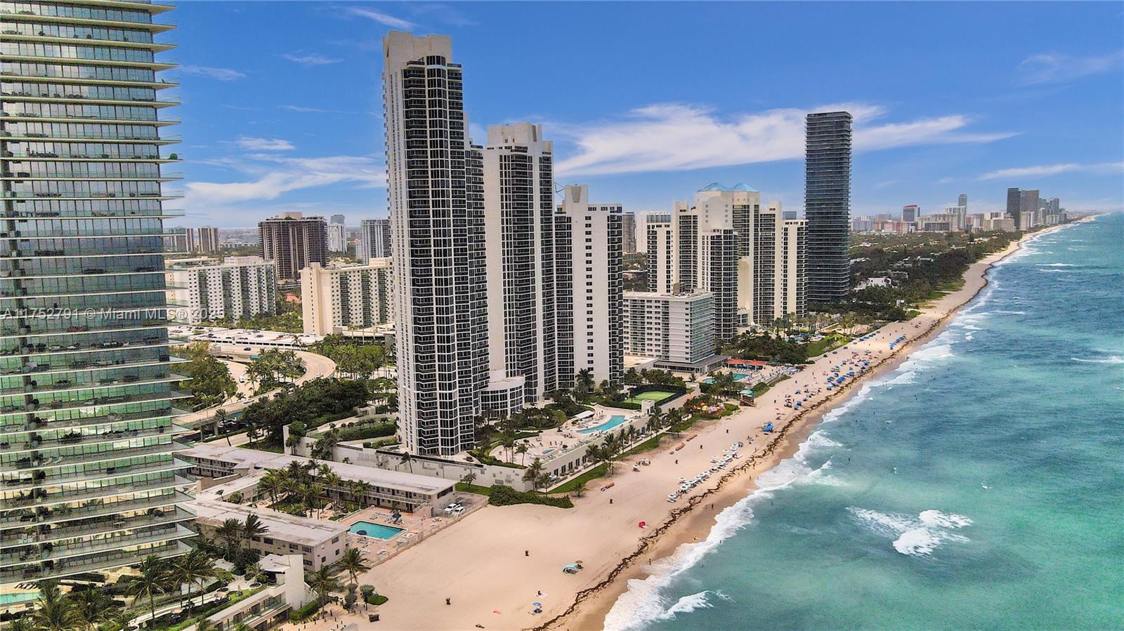 19111 Collins Ave Unit: PH4