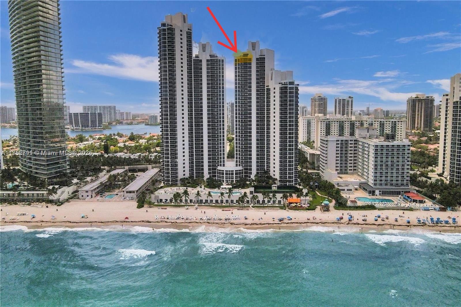 19111 Collins Ave Unit: PH4