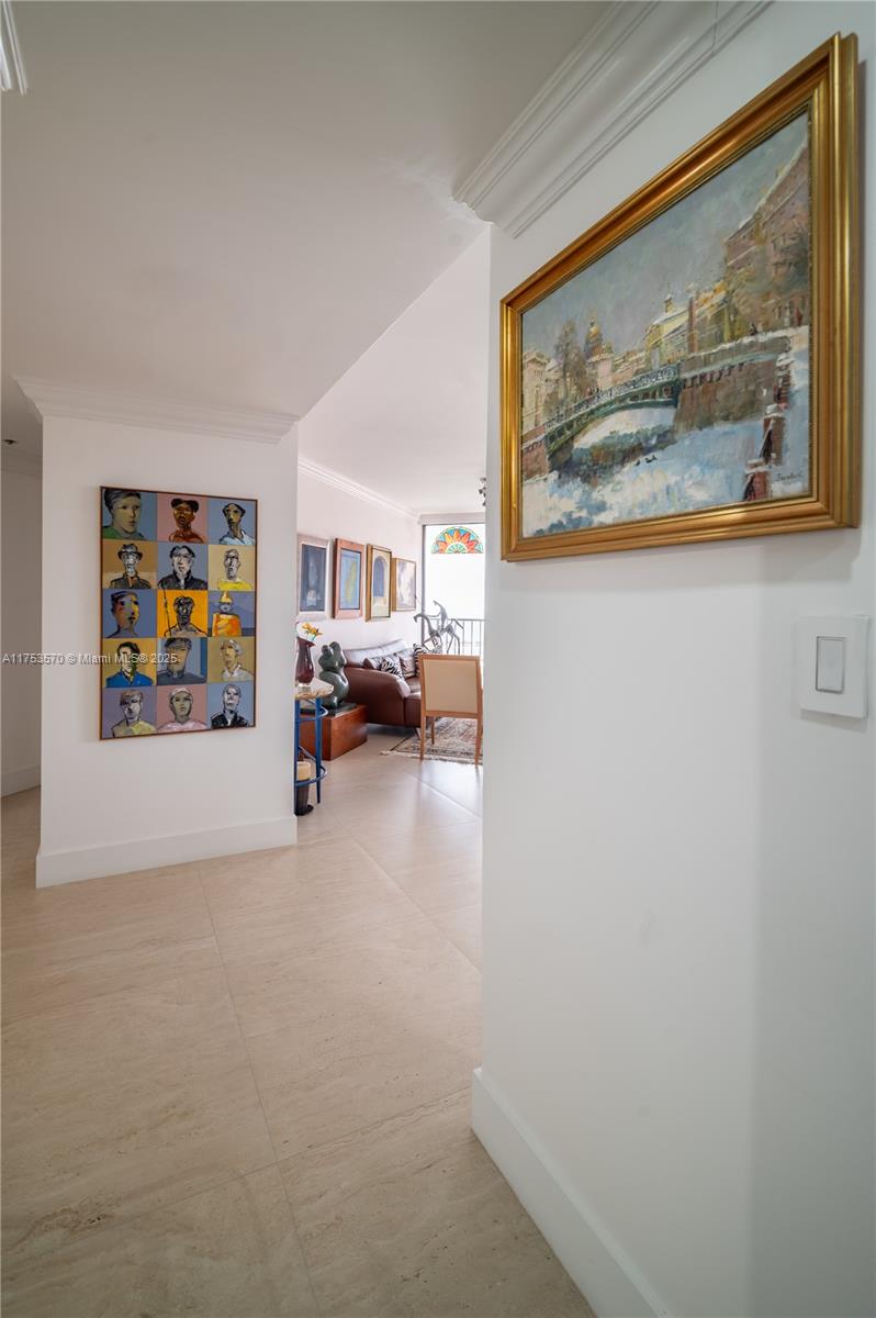 1581 Brickell Ave # 105 Unit: PH-105