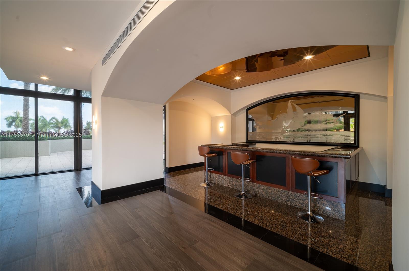 1581 Brickell Ave # 105 Unit: PH-105