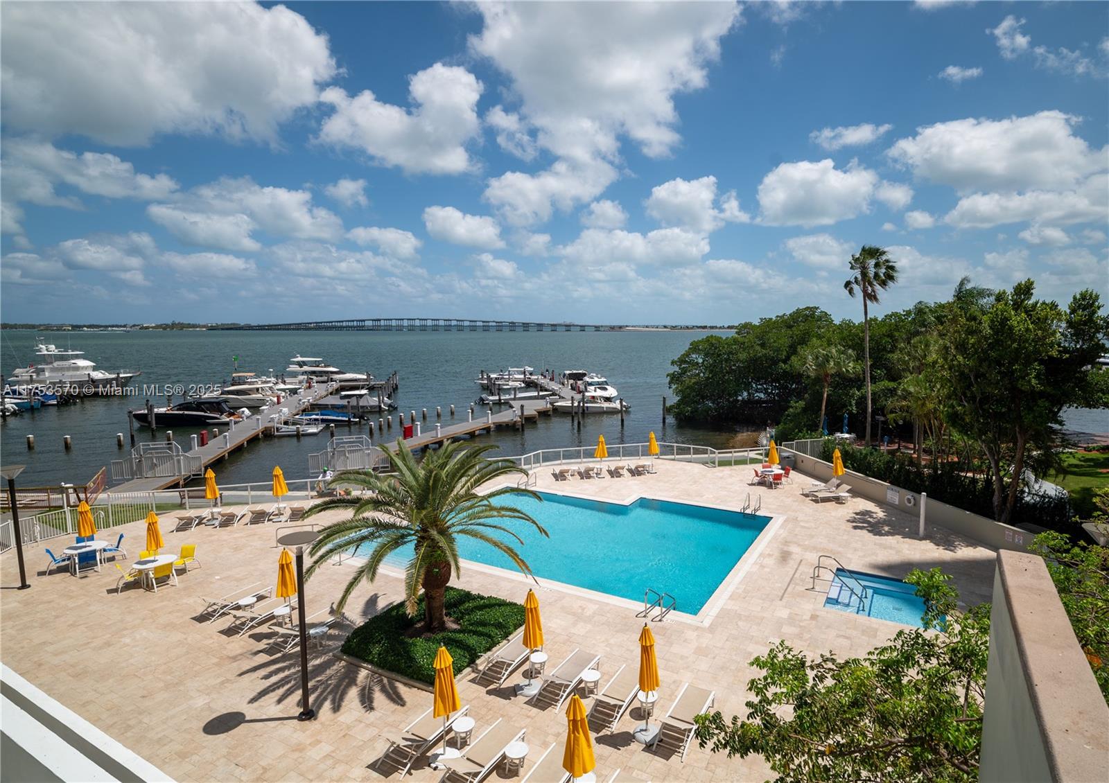 1581 Brickell Ave # 105 Unit: PH-105
