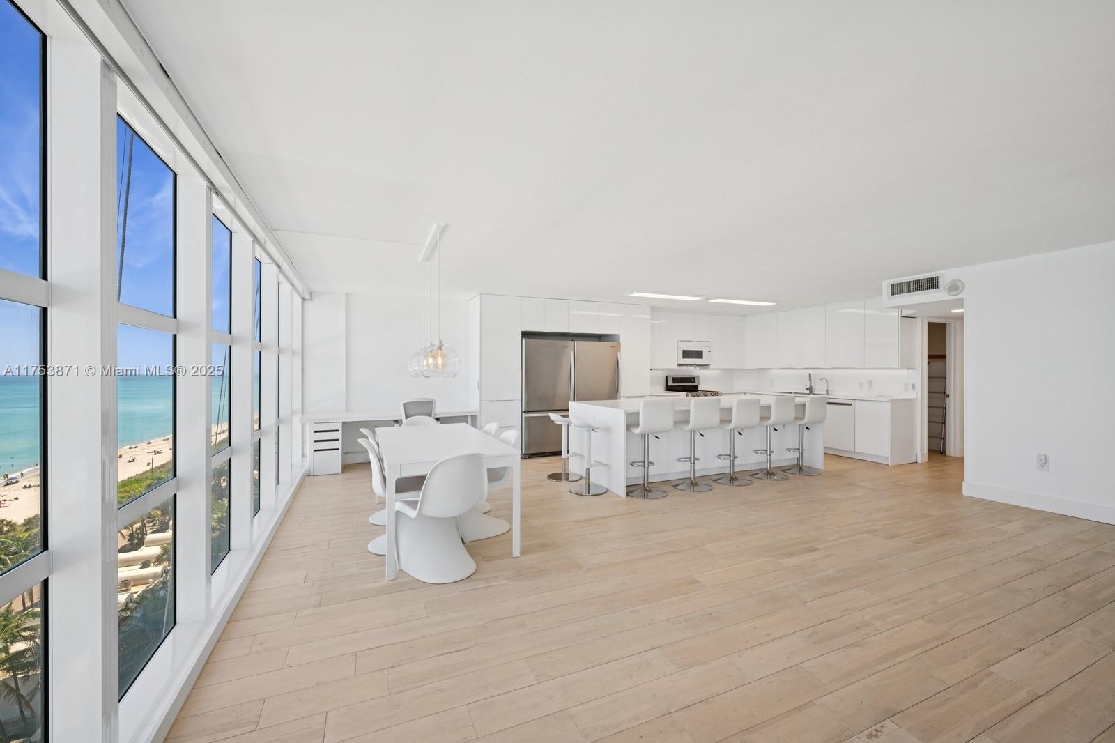 6423 Collins Ave # 1006
