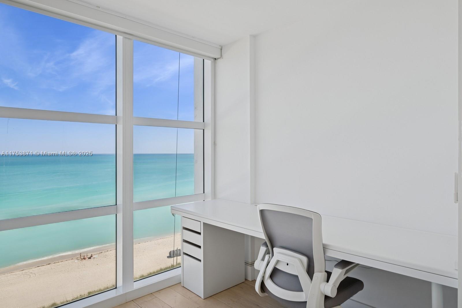 6423 Collins Ave # 1006
