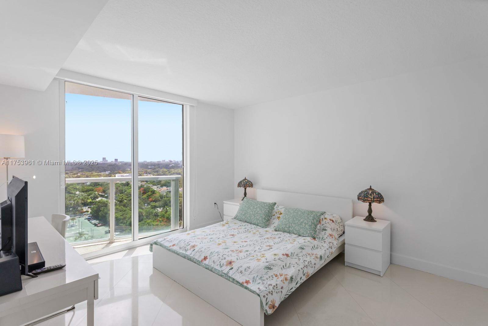 2101 BRICKELL AV # 1411
