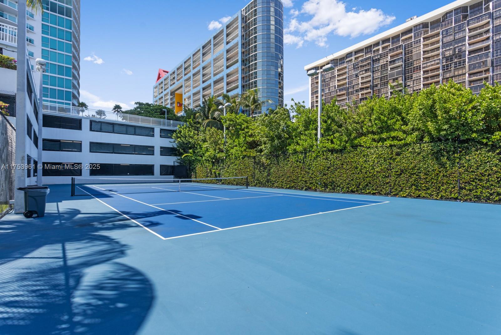 2101 BRICKELL AV # 1411