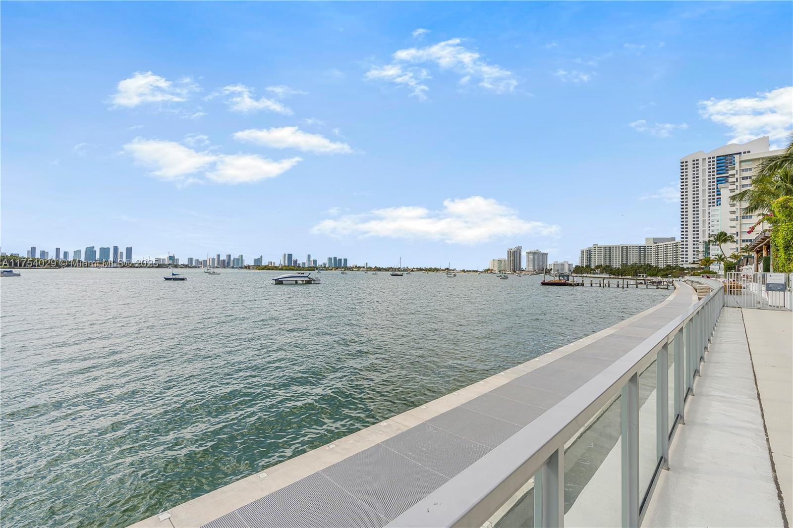 1000 West Ave # 330
