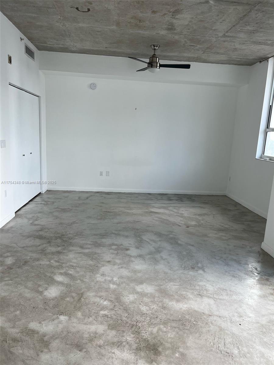 234 NE 3rd St # 1903