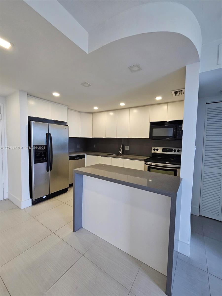 200 SE 15th Rd # 5E