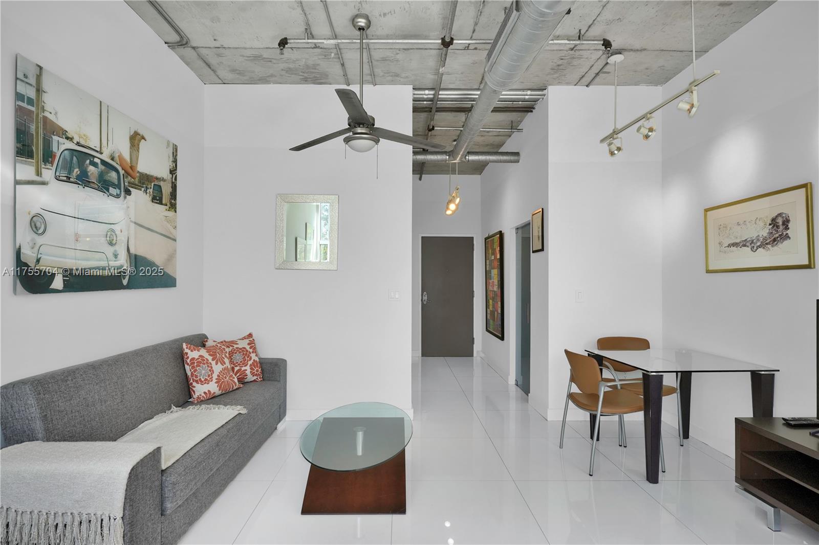 2001 Biscayne Blvd # 3213