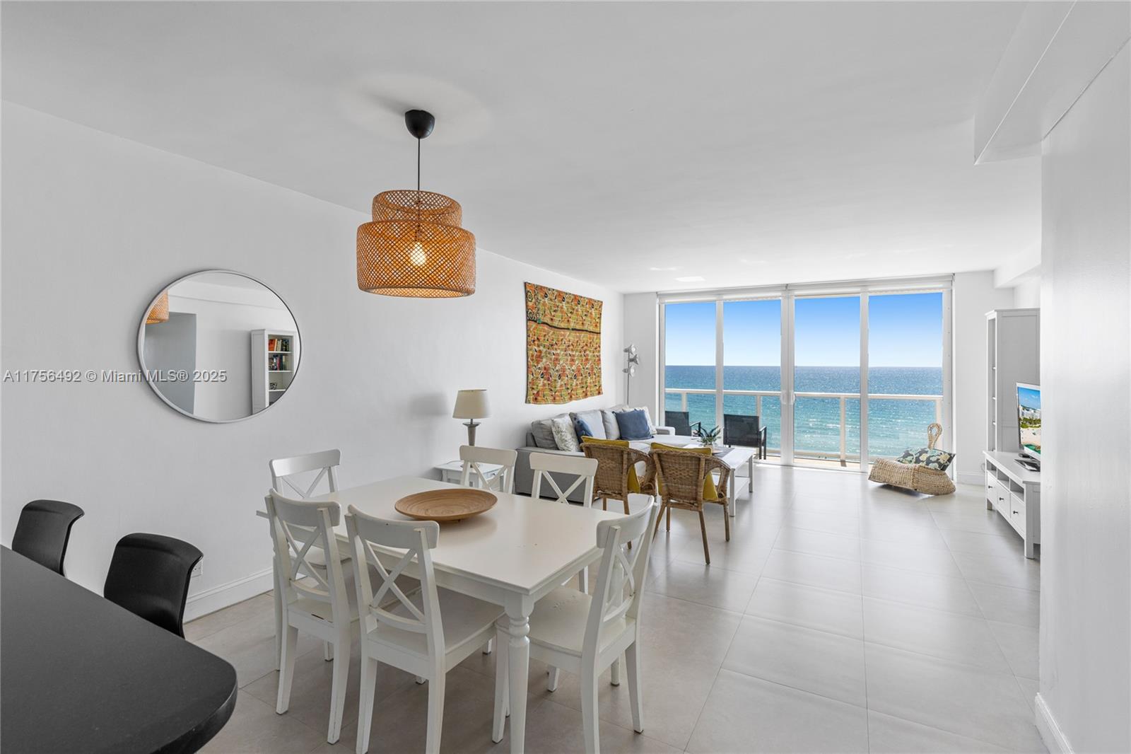 5601 Collins Ave # 812