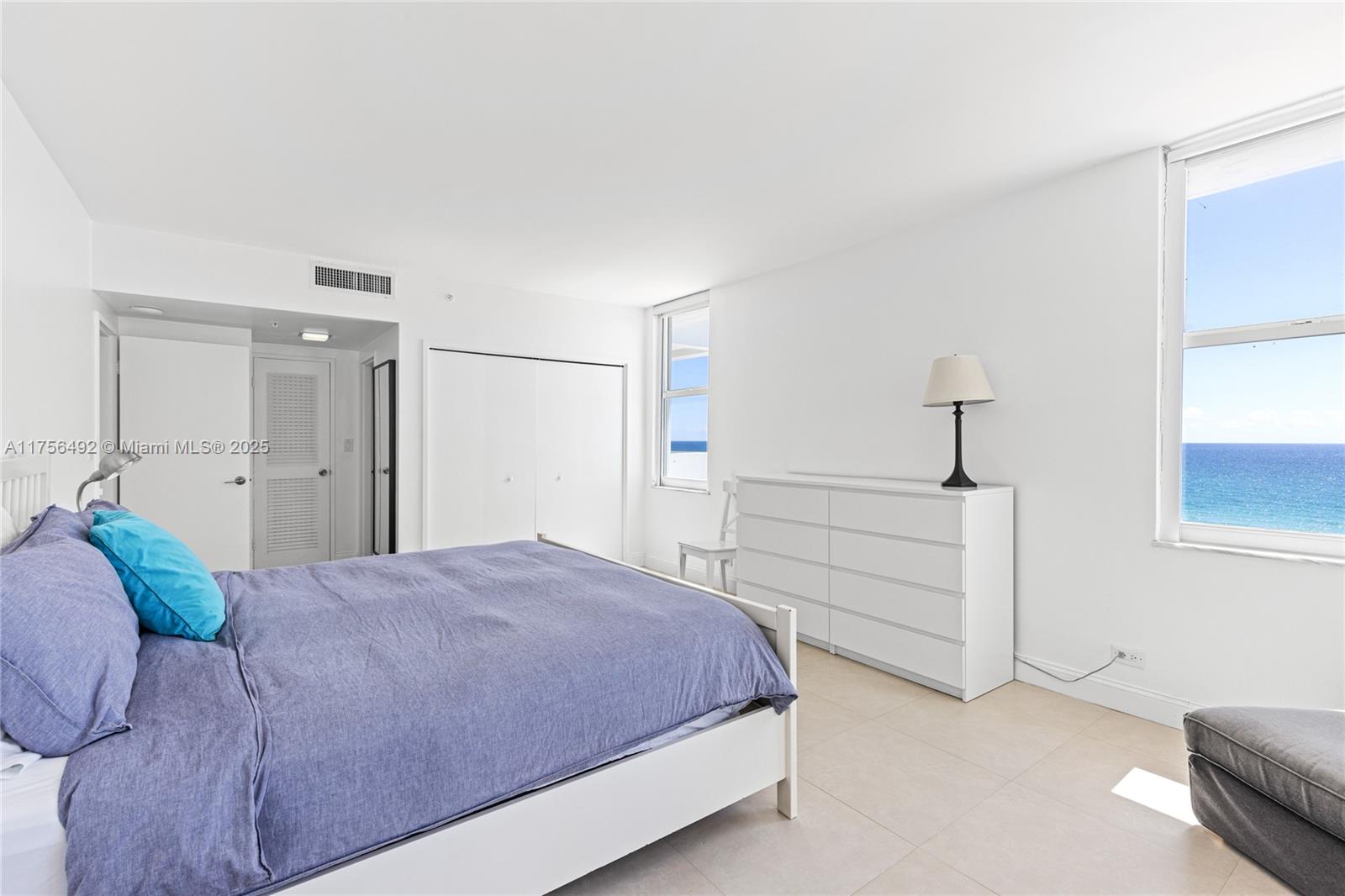 5601 Collins Ave # 812