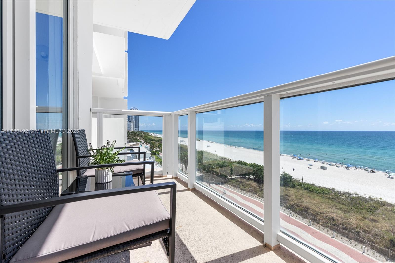 5601 Collins Ave # 812
