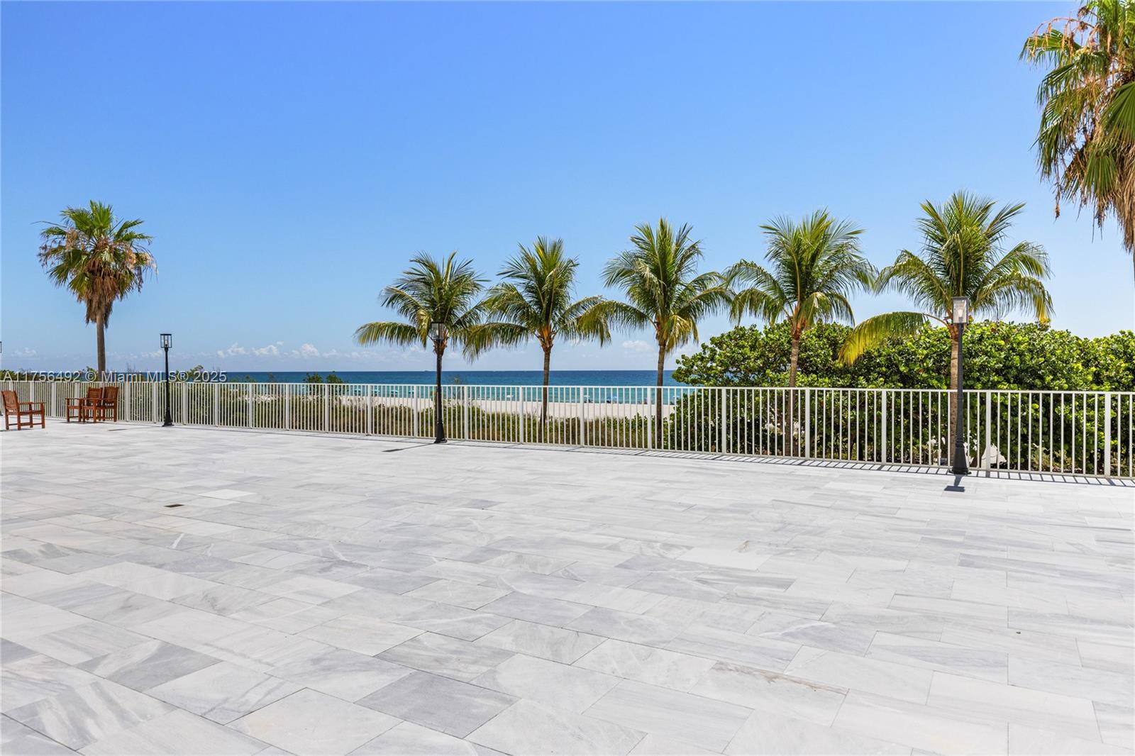 5601 Collins Ave # 812