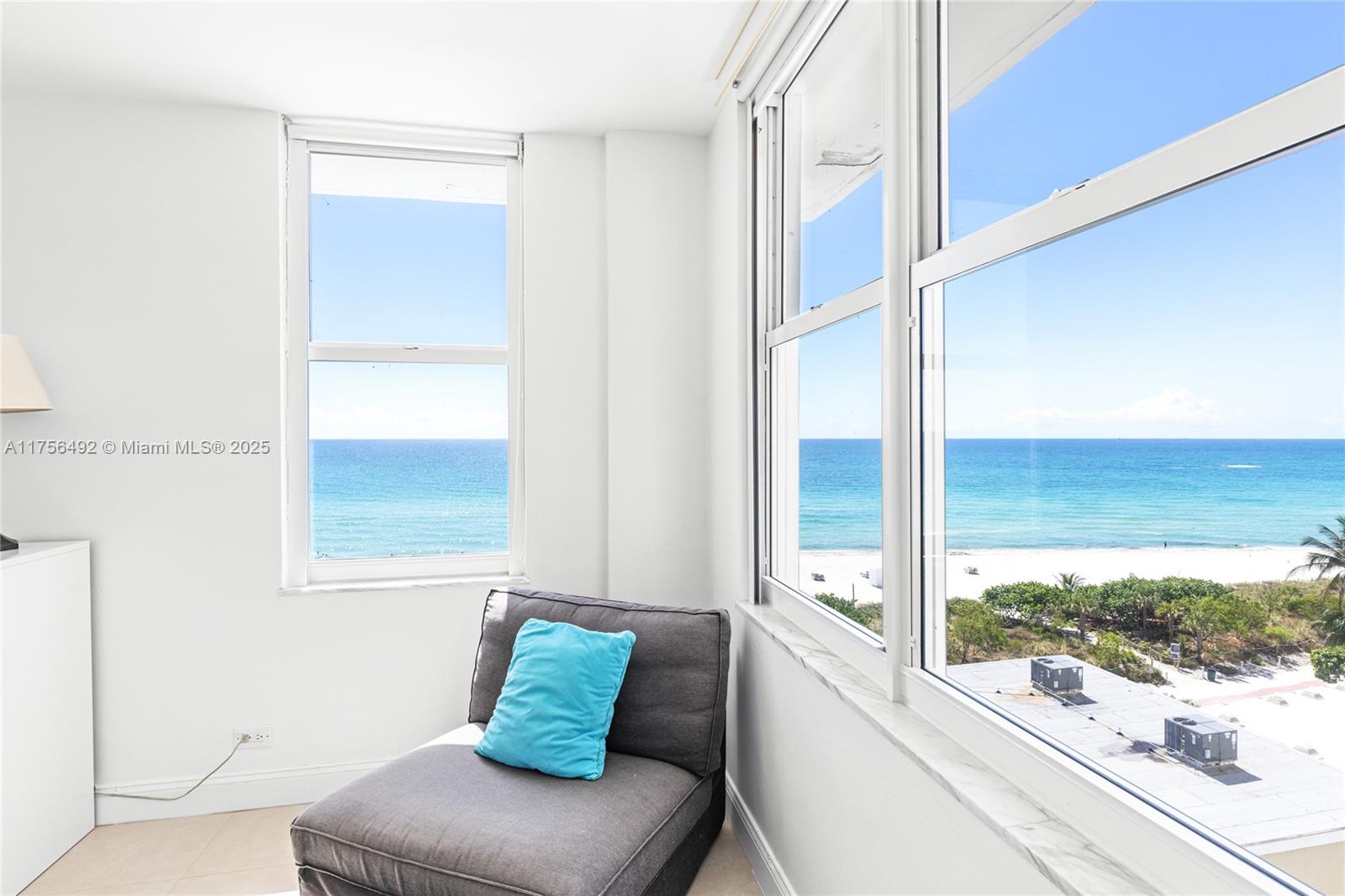 5601 Collins Ave # 812