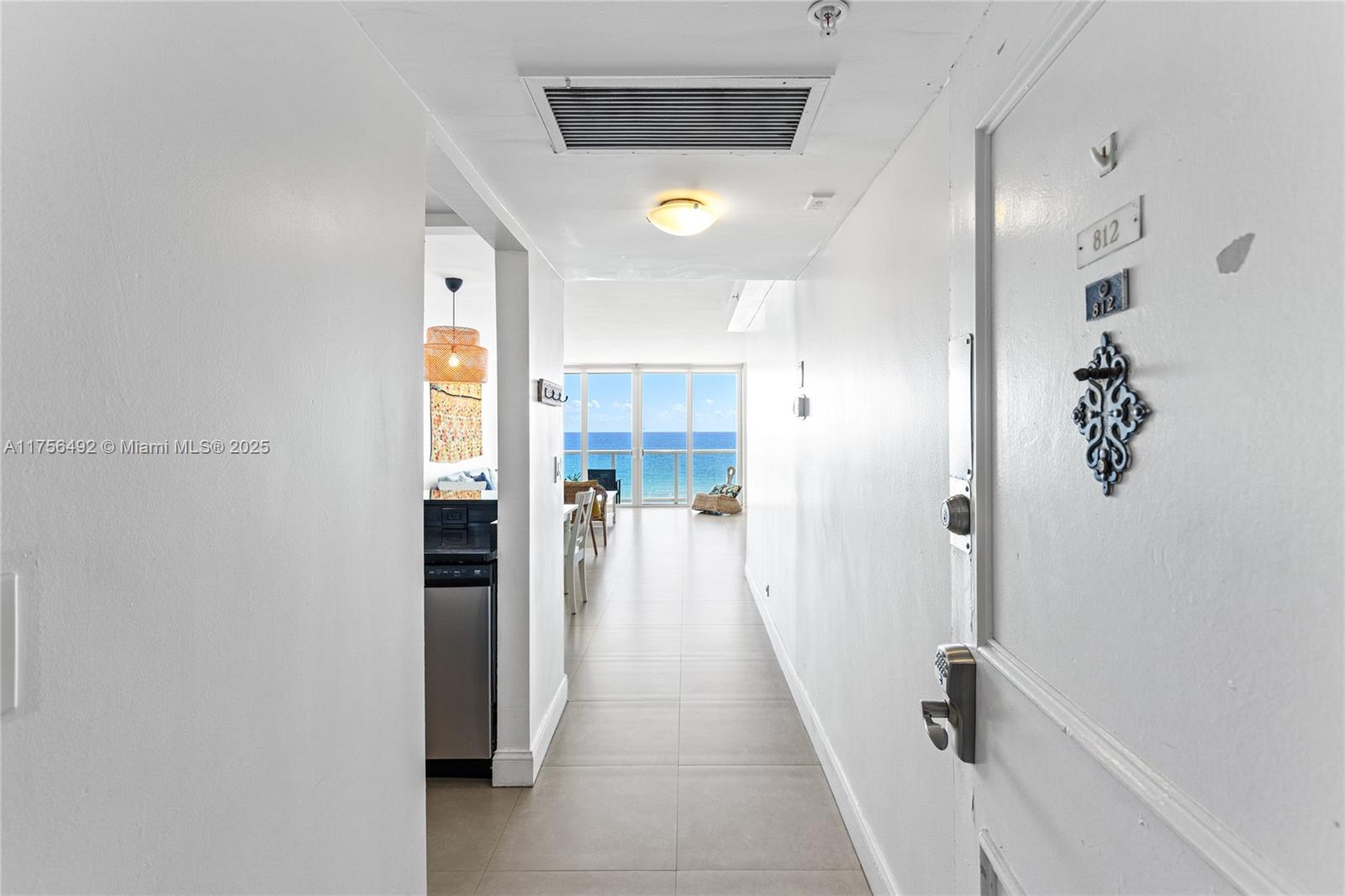 5601 Collins Ave # 812