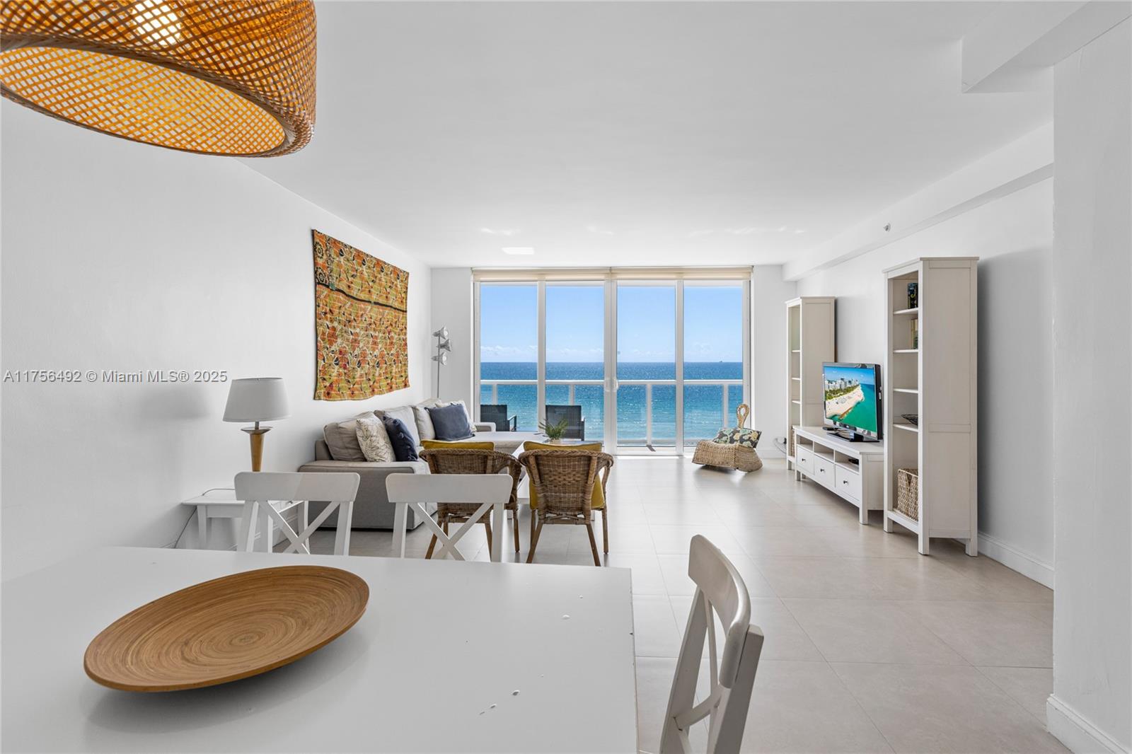 5601 Collins Ave # 812