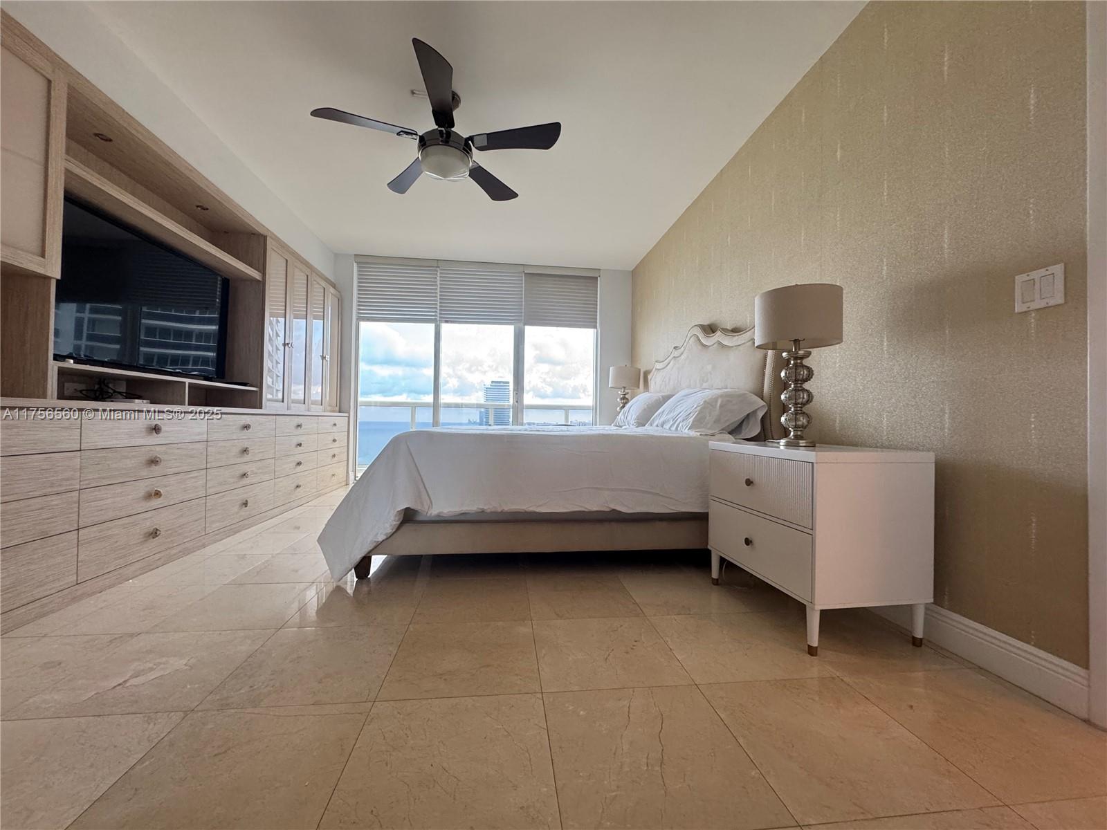 1830 S Ocean Dr # 3003