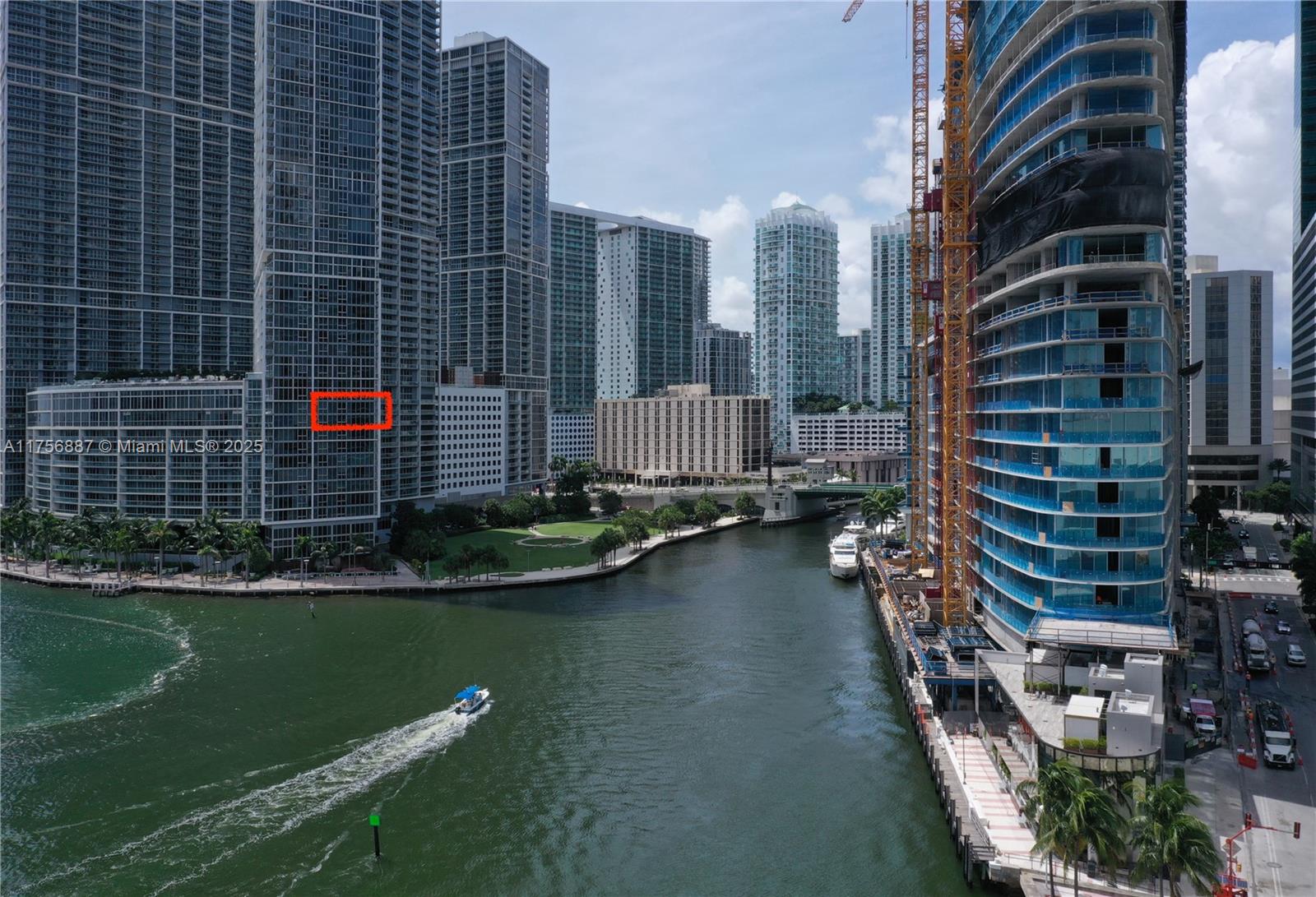 465 Brickell Ave # 1002