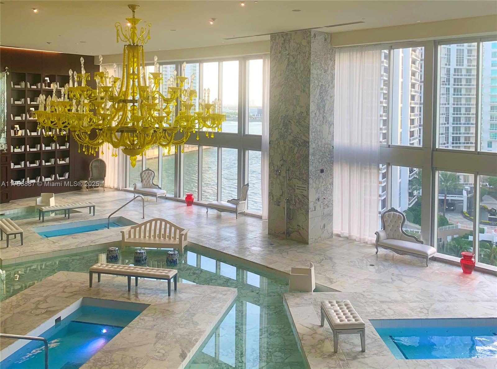 465 Brickell Ave # 1002