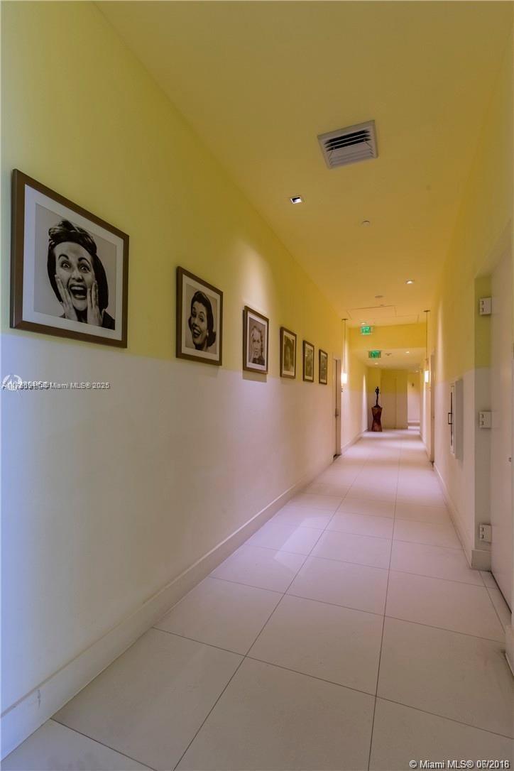 465 Brickell Ave # 604