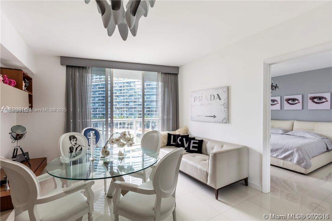 465 Brickell Ave # 604