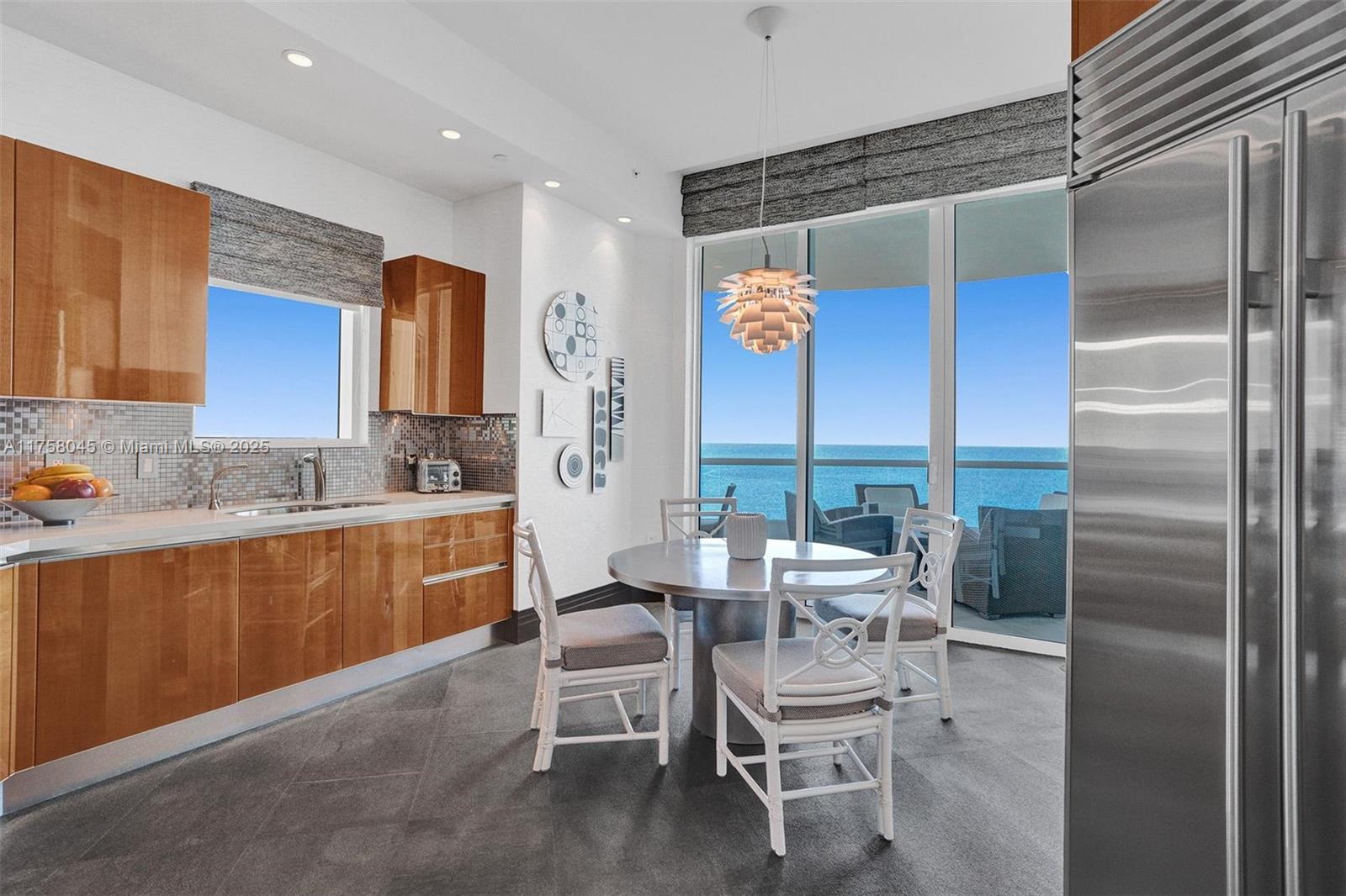 16047 Collins Ave Unit: PH3501