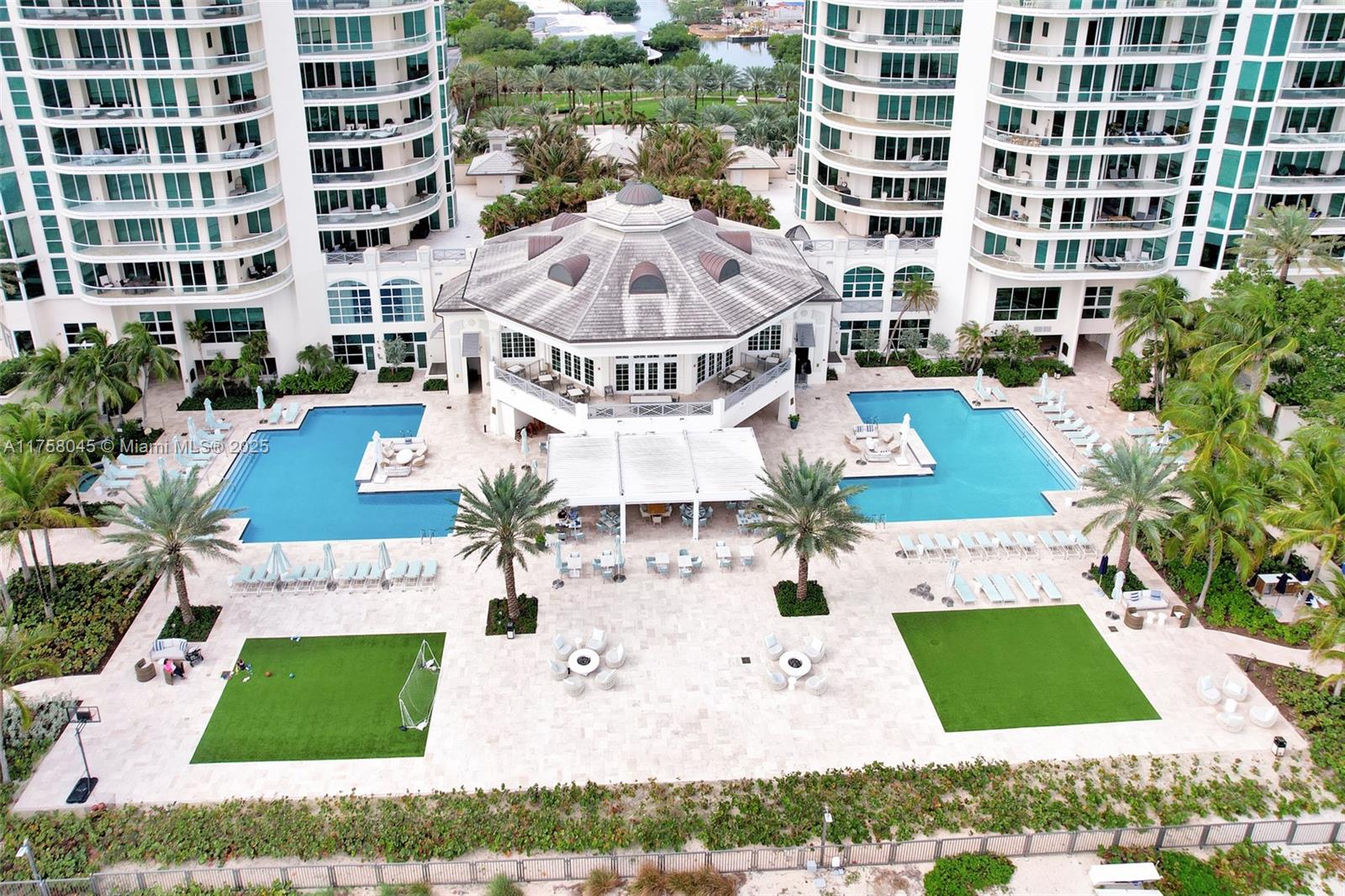 16047 Collins Ave Unit: PH3501