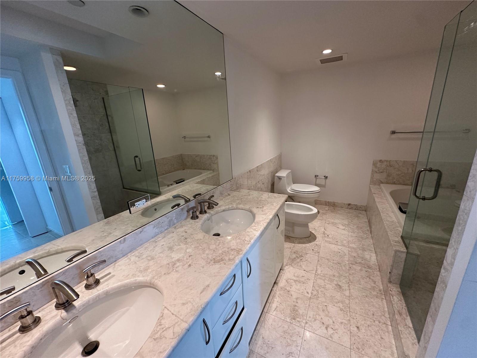 1331 BRICKELL BAY DR # 1104