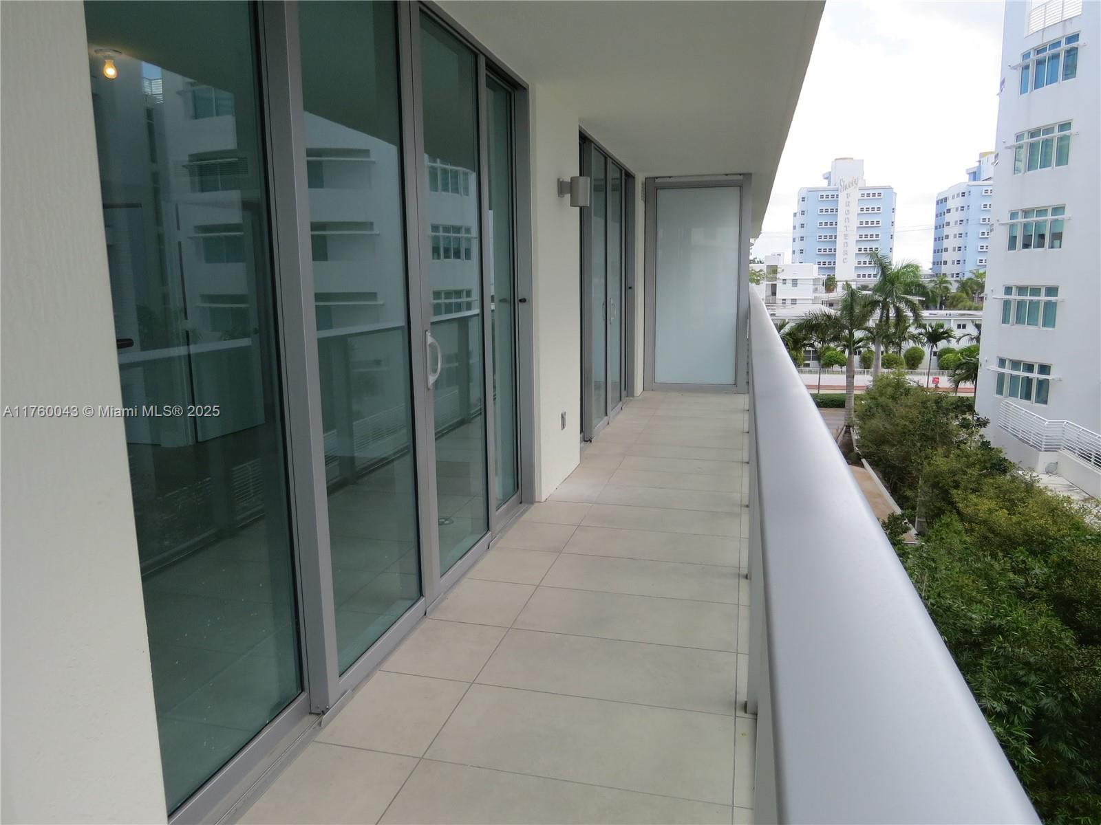 6620 Indian Creek Dr # 401