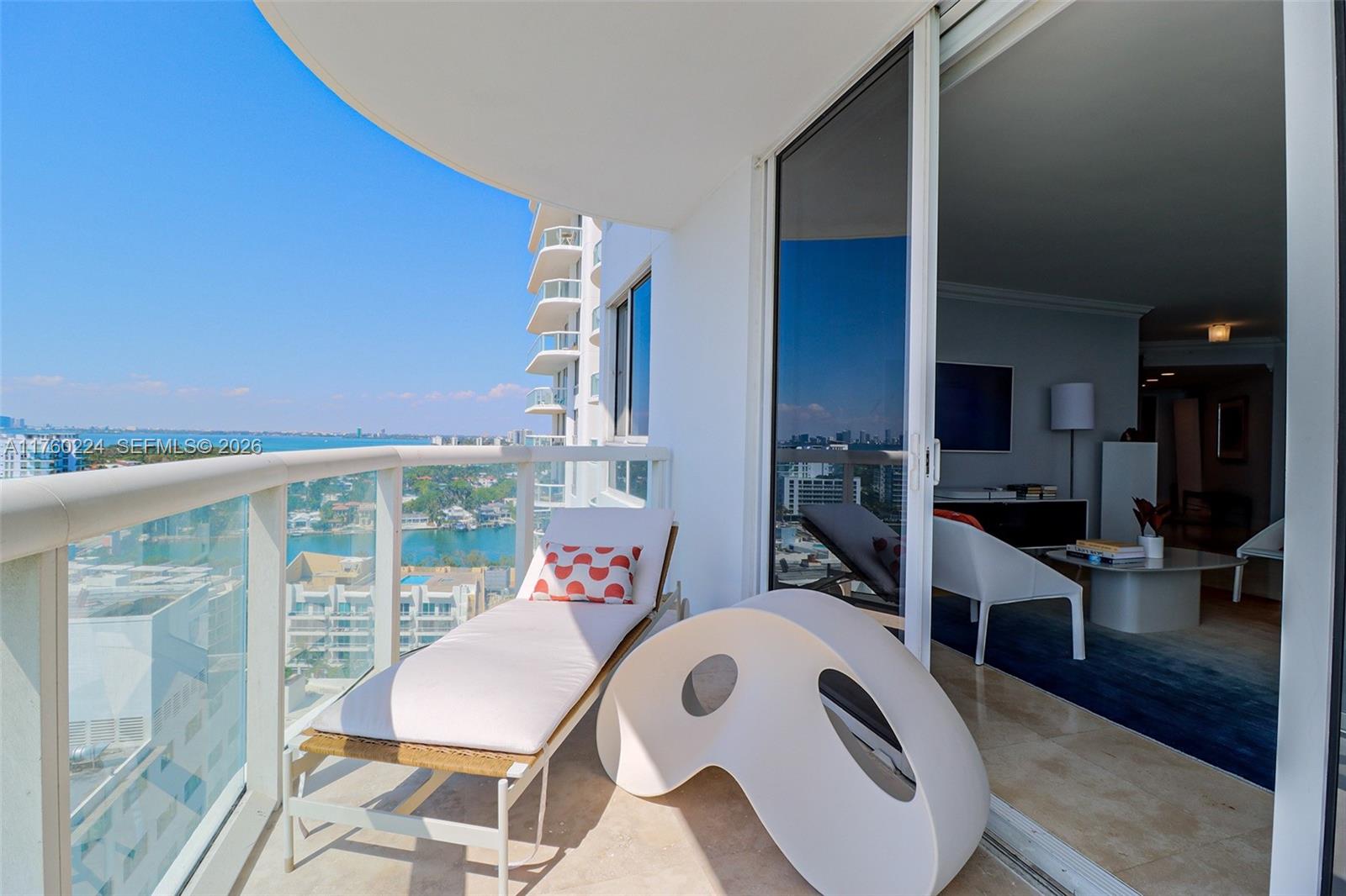 6365 Collins Ave # 1903