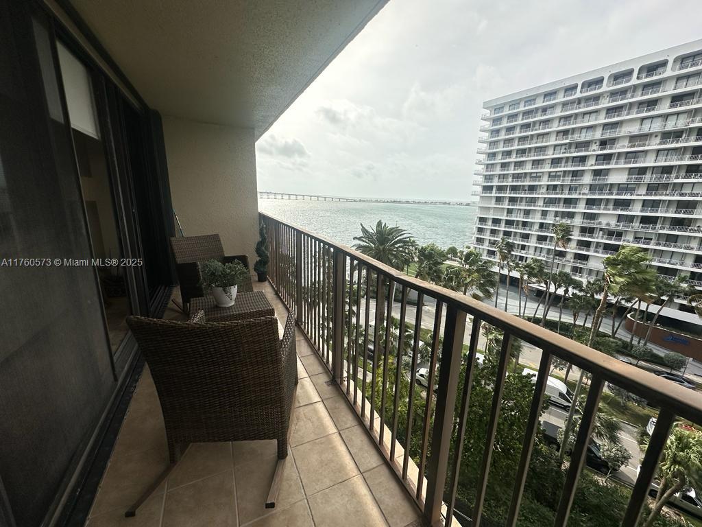 1450 BRICKELL BAY DRIVE # 805