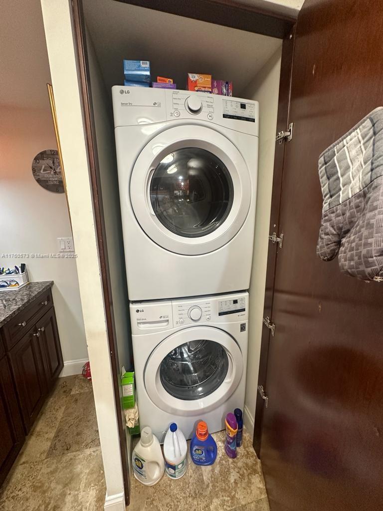 1450 BRICKELL BAY DRIVE # 805