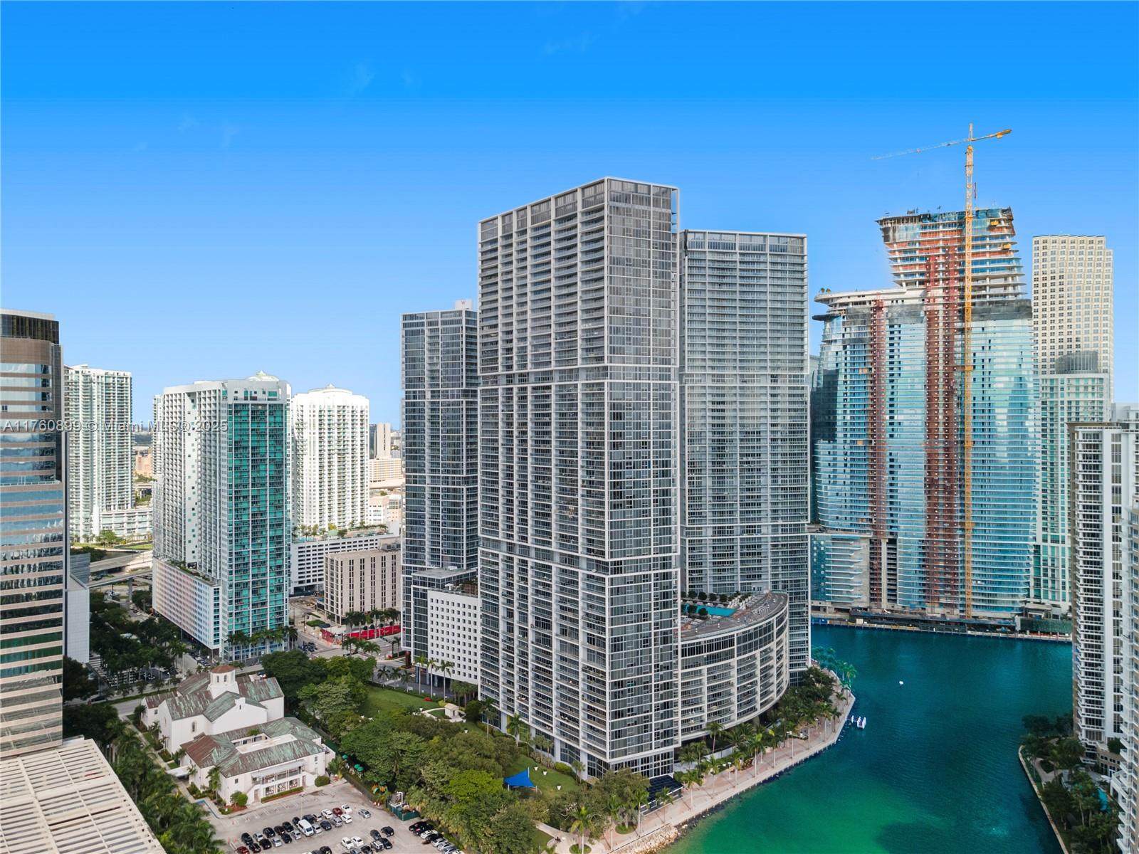 475 Brickell Ave # 4810