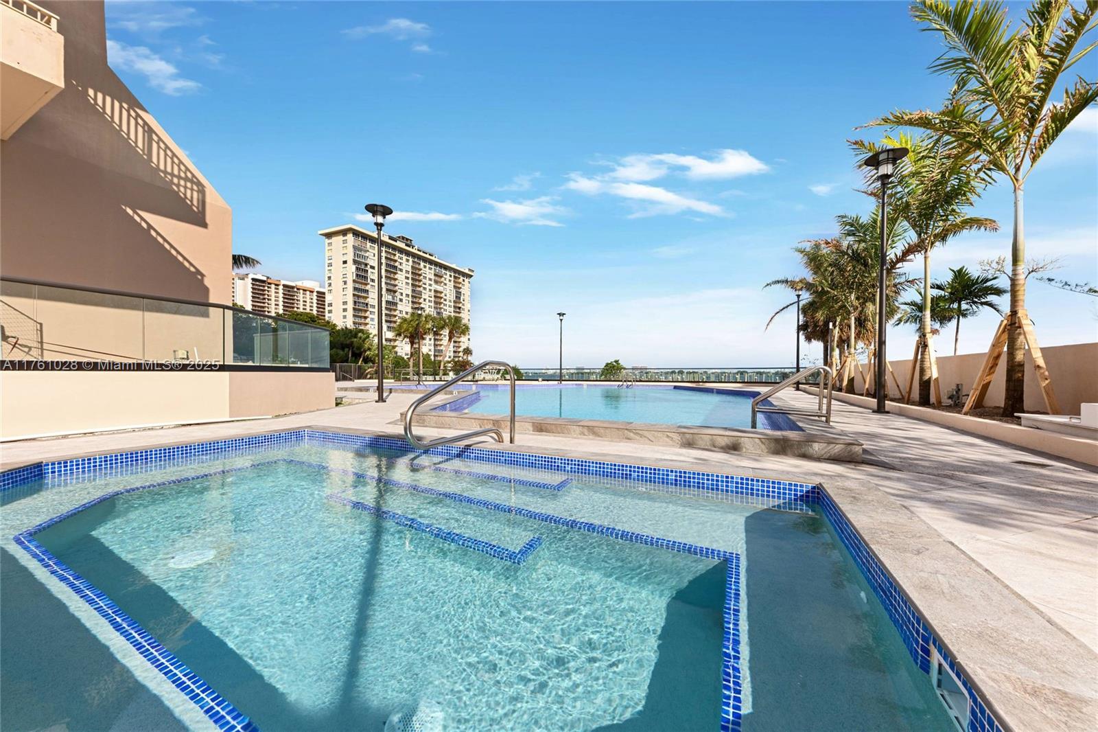 11113 Biscayne Blvd # 757