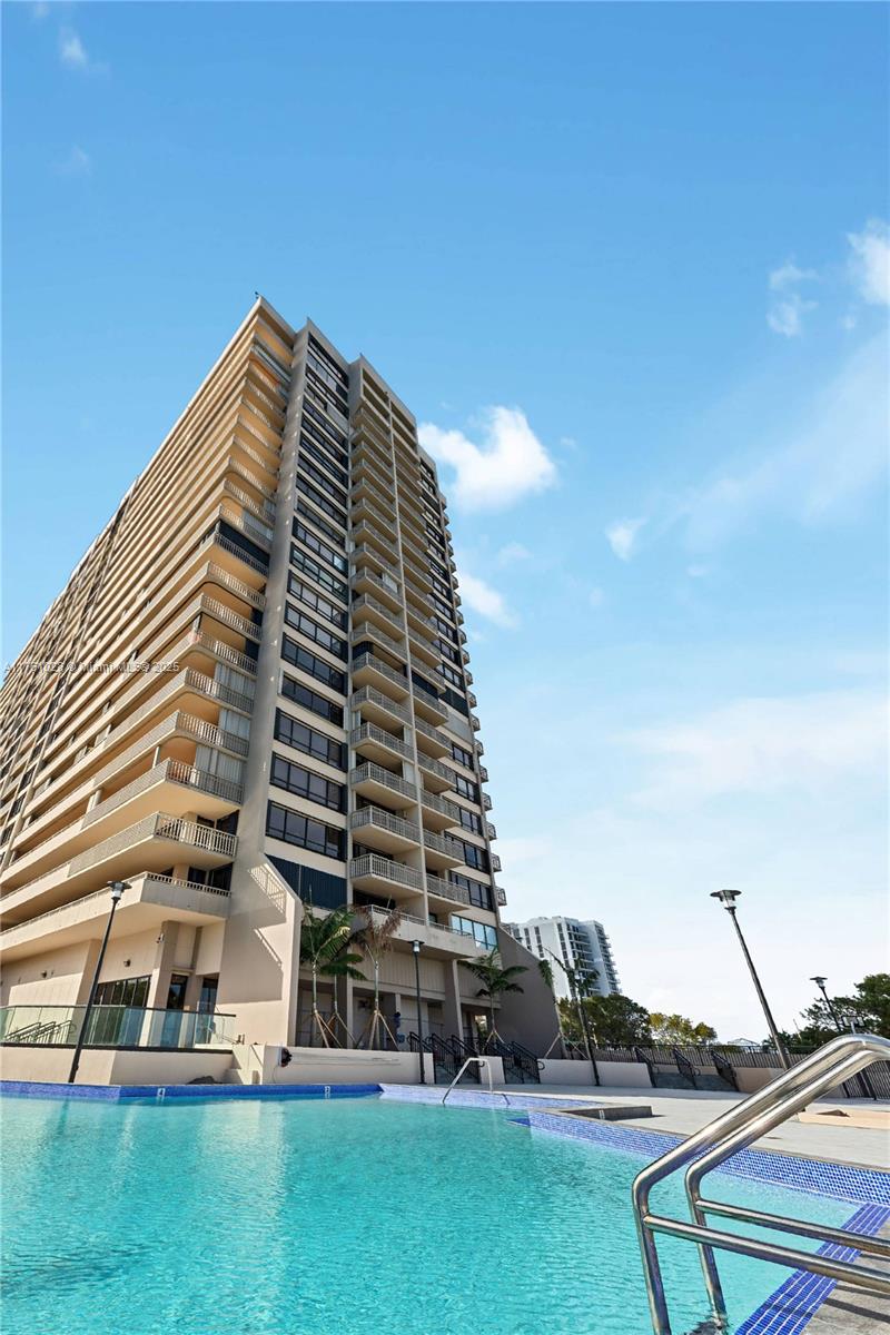 11113 Biscayne Blvd # 757