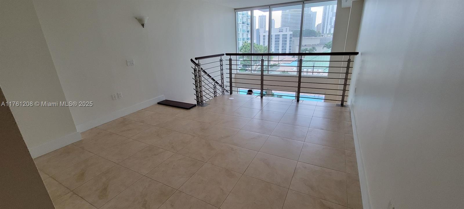 41 SE 5th St # 805