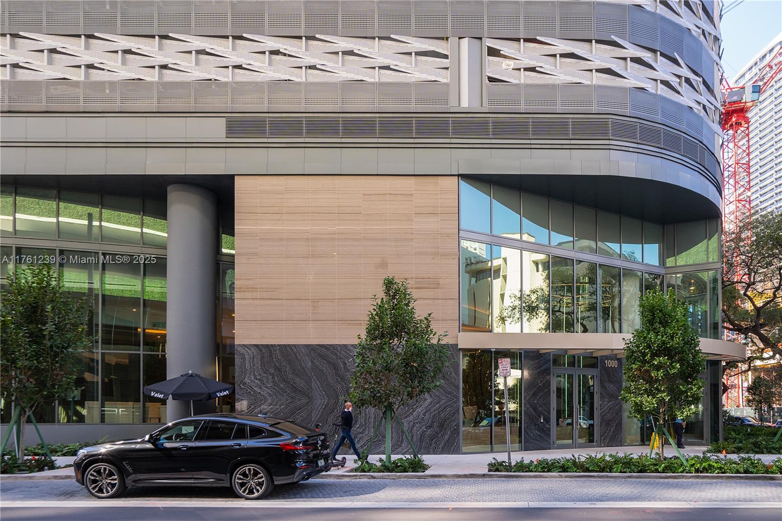 1000 Brickell Plz # 2415
