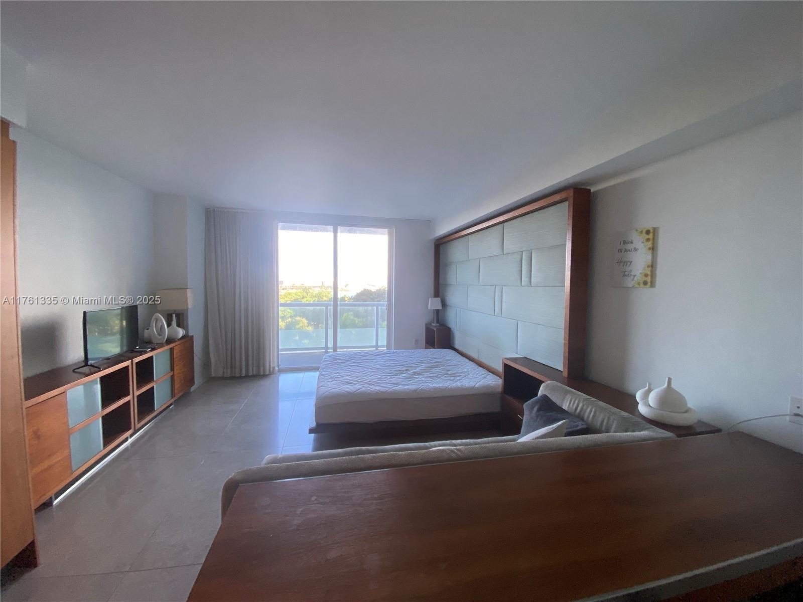 50 Biscayne Blvd # 708