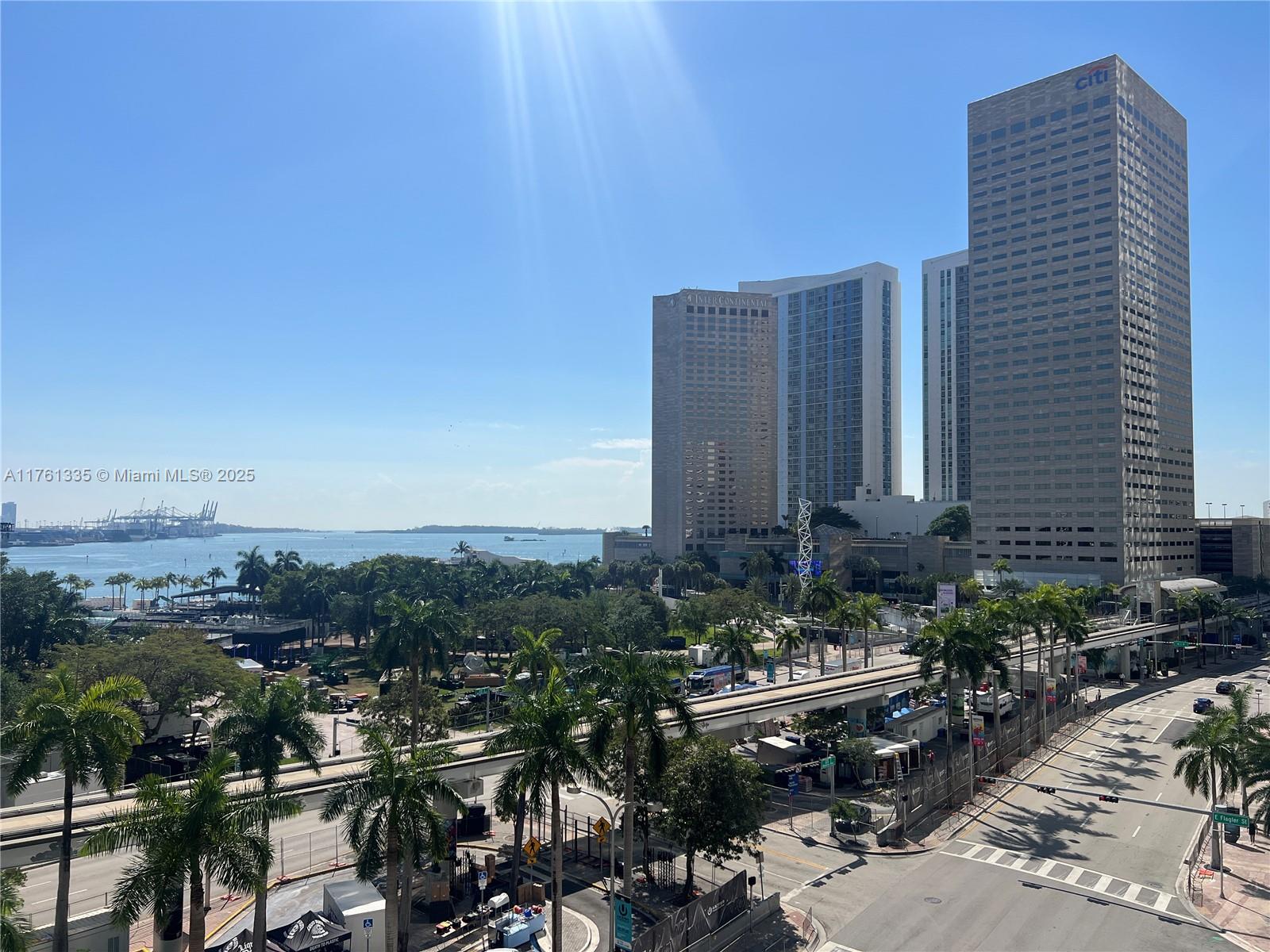 50 Biscayne Blvd # 708
