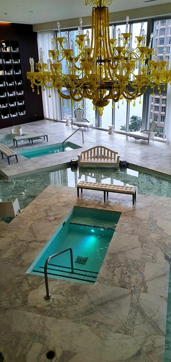 475 Brickell Ave # 2115