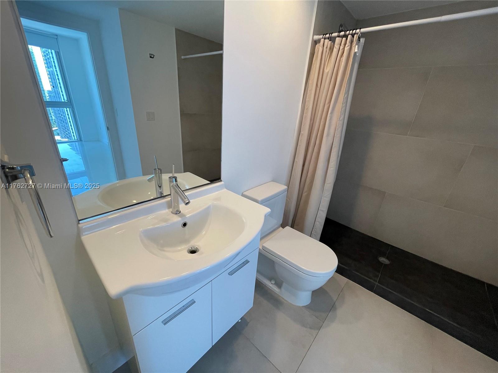 495 Brickell Ave # 2610