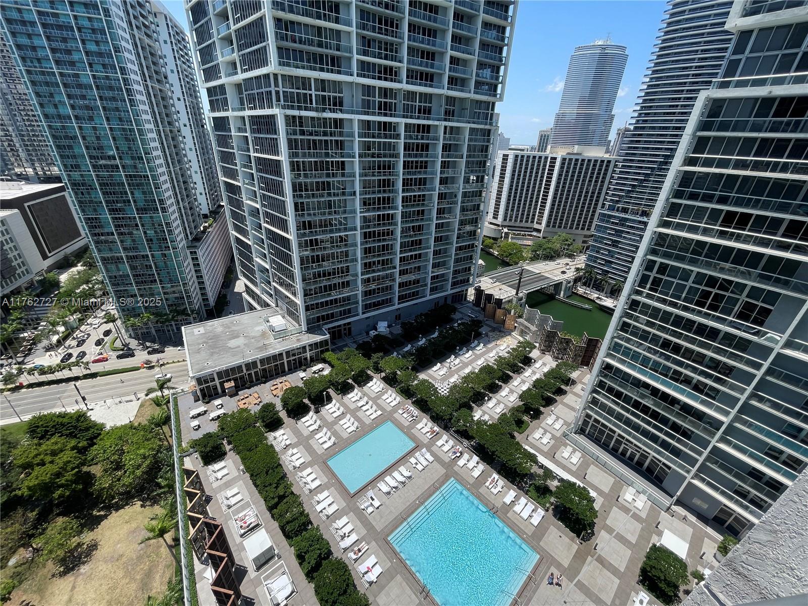 495 Brickell Ave # 2610